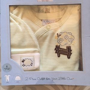 Robeez baby gift set size-6m